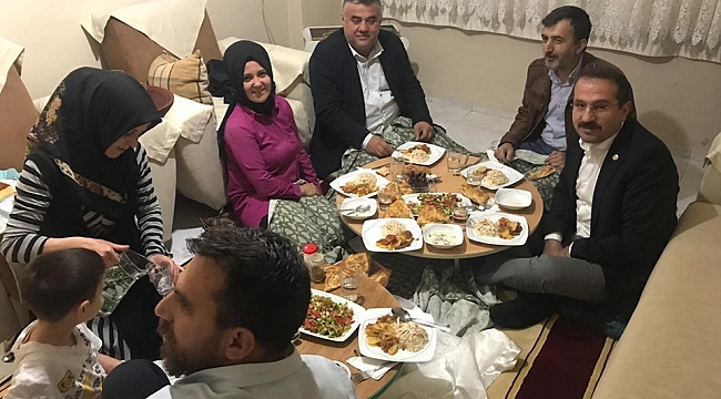 AK Parti&#039;li Kırkpınar&#039;dan çat kapı iftar ziyareti