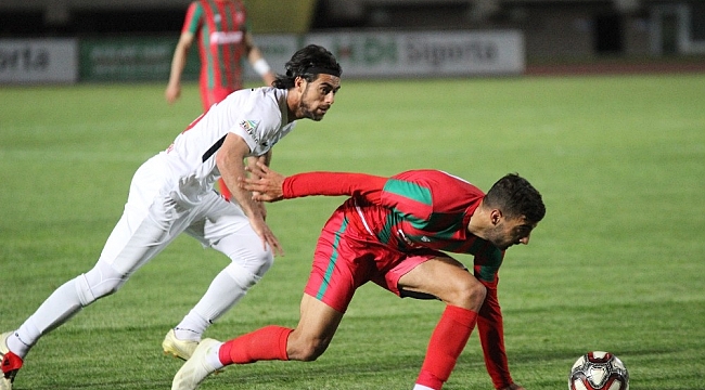 Karşıyaka'nın inancı tam