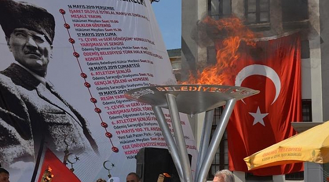 Ödemiş’te gençlik meşalesi yandı