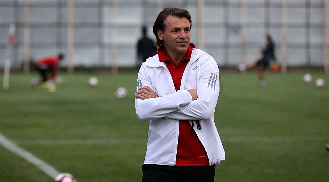 Tamer Tuna eski takımına karşı