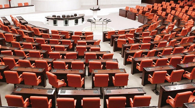 Meclis’e ‘sürpriz’ paket mesaisi