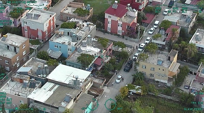 300 polisle şafak operasyonu helikopter kamerasında