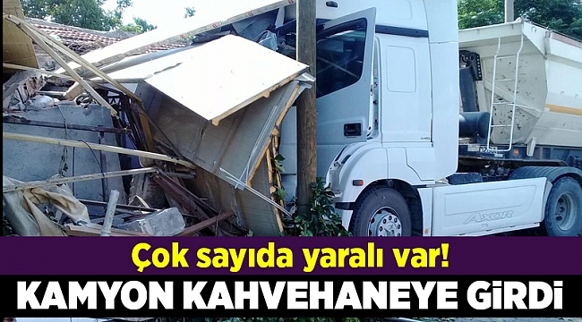 Aliağa'daki kazada 13 kişi yaralandı