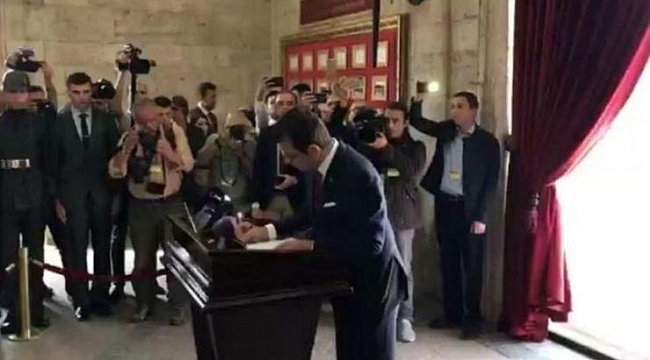 İmamoğlu Anıtkabir'i ziyaret etti