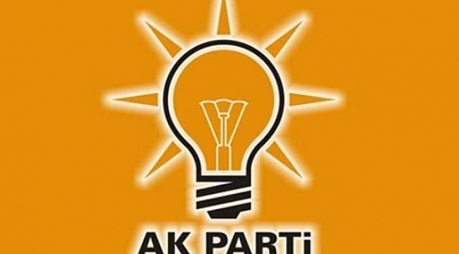 AKP’nin fahri kurucusundan istifa kararı