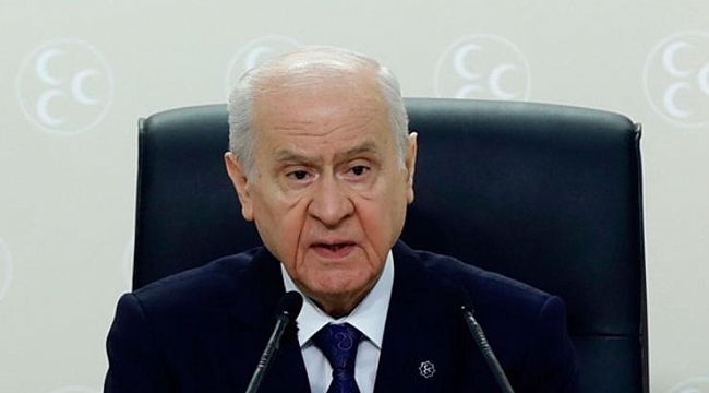 &#039;Bahçeli tabanındaki erimeyi durdurmaya çalışıyor&#039;