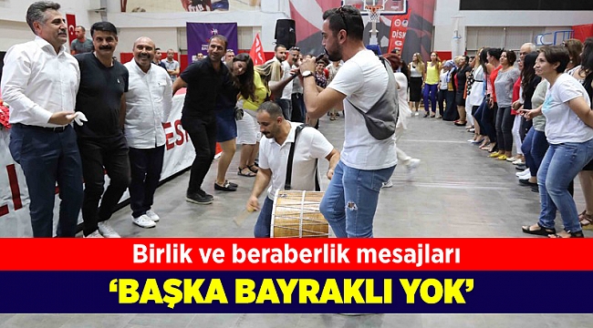 Bayraklı'da coşkulu bayramlaşma töreni