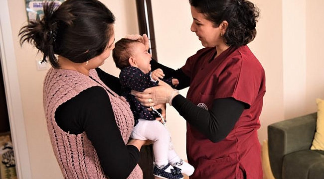 Bornova Belediyesi sağlıkta da ihtiyaç sahiplerinin yanında