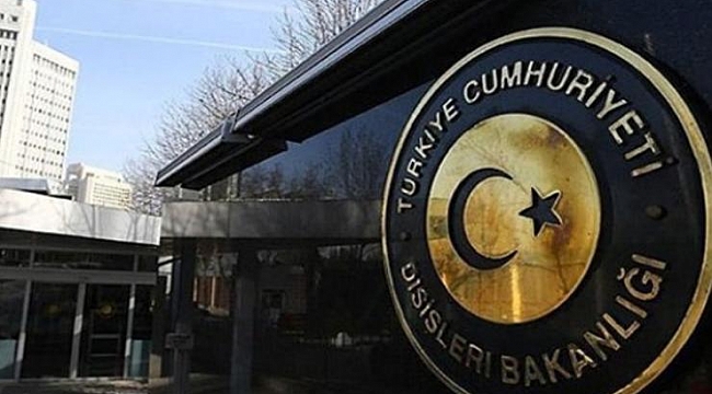 Fransa'nın başörtüsü kararına Türkiye'den tepki