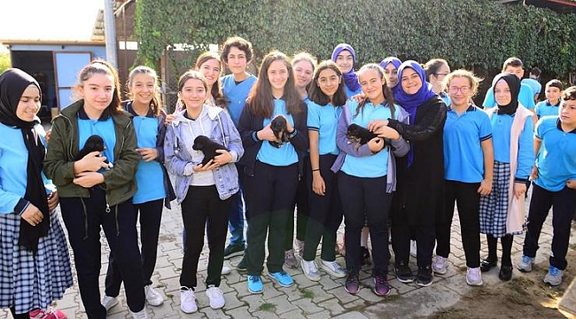 Öğrencilerden hayvan barınağına ziyaret