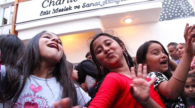 Buca’nın Cemal Hoca’sı ölümsüzleşti