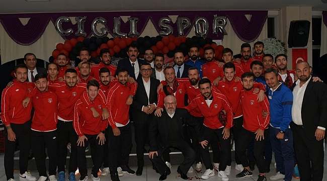 Çiğlili sporseverler bir araya geldi