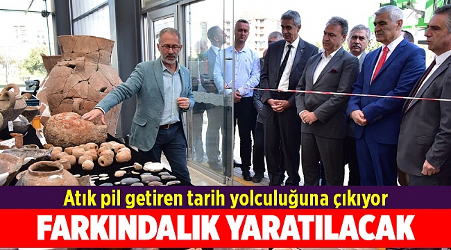 Bornova'da atık pil getiren tarih yolculuğuna çıkıyor