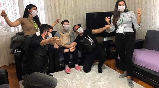 Haluk Levent, kanseri yenen hayranı için verdiği sözü tutarak çiftetelli oynadı