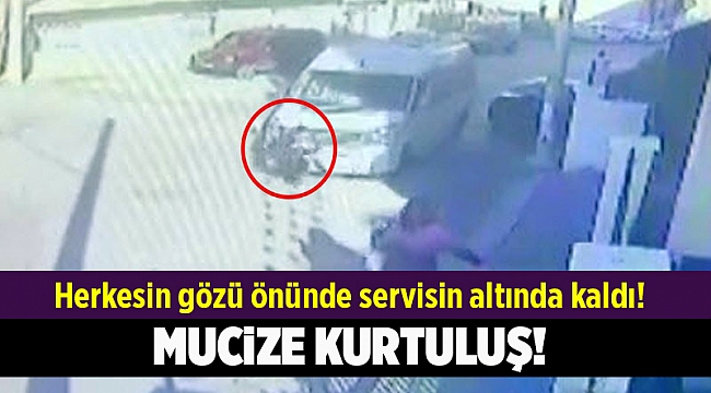 Herkesin gözü önünde servisin altında kaldı!