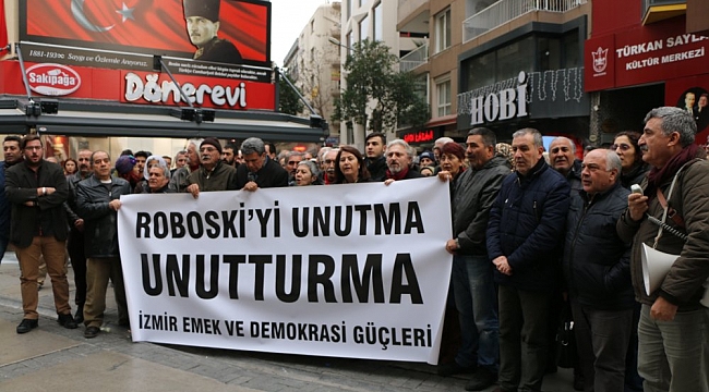 İzmir'de Roboski Katliamı anması yapıldı