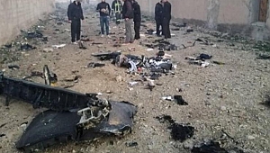 İran'da 180 kişiyi taşıyan yolcu uçağı düştü!