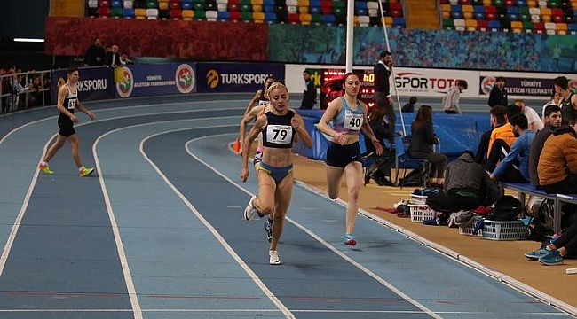 Gaziemir’in süper atletlerinden çifte şampiyonluk
