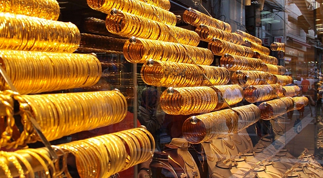 Gram altın rekor tazeledi! Altın fiyatlarında son durum