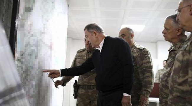 Bakan Akar sınırın sıfır noktasında