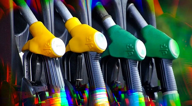 Benzin ve motorinde bir indirim haberi daha! Bu gece yarısı yapılacak