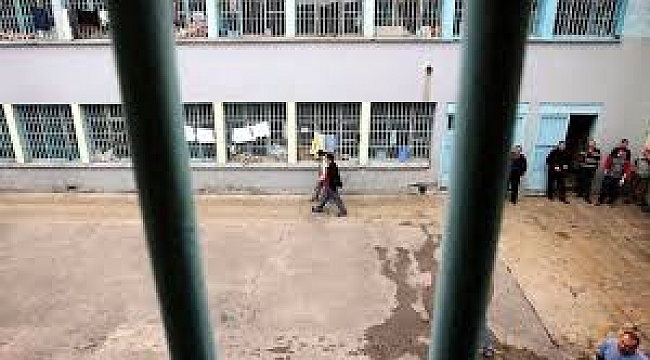 Cezaevlerinde alınan tedbirlerin süresi iki hafta uzatıldı