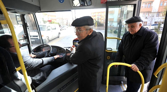 Evde kal çağrısı 'havada kaldı': 65 yaş üstü 120 bin kişi Eshot kullandı!