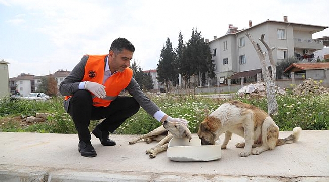 Menderes’te Can Dostlar Unutulmadı