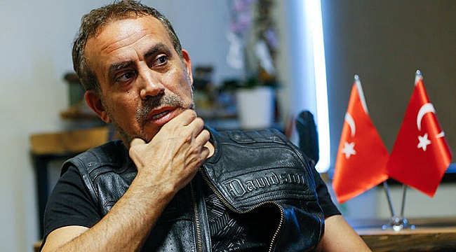 Mülteci çocuklar için yardım çağrısı yapan Haluk Levent, gelen tepkiler üzerine paylaşımlarını sildi