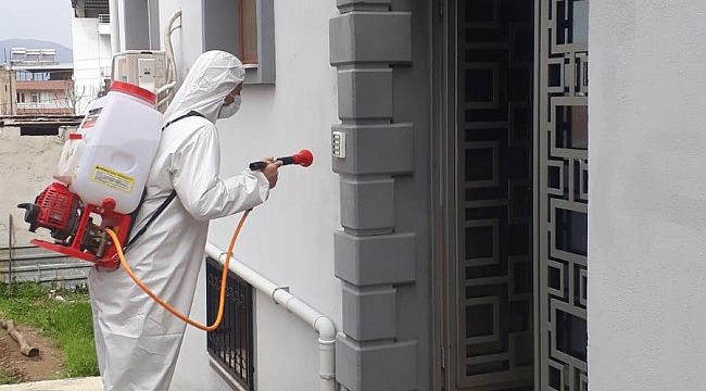 Beydağ'da Koronavirüse Karşı Asansörler Dezenfekte Ediliyor