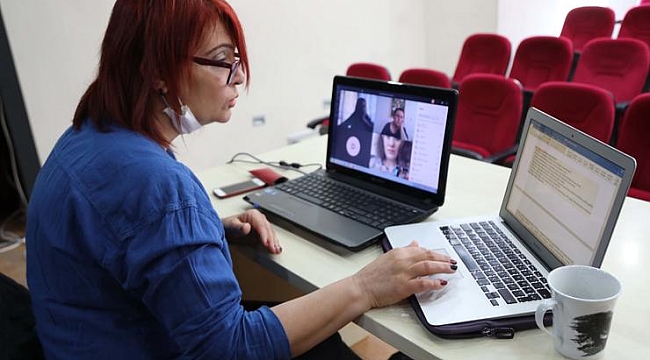 Bayraklı Belediyesinde kurslar hız kesmedi