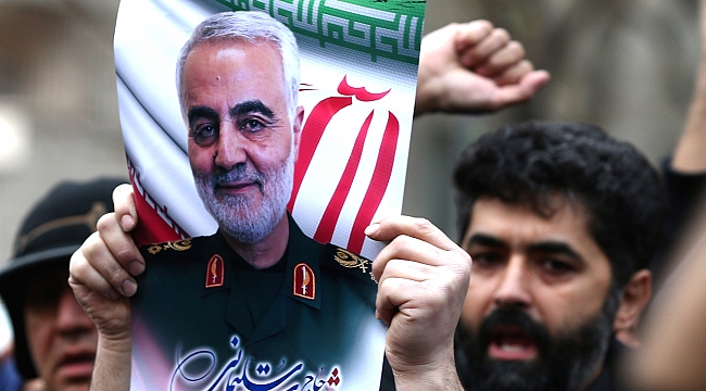 İran'a bir şok daha! Süleymani'den sonra o isim de öldürüldü