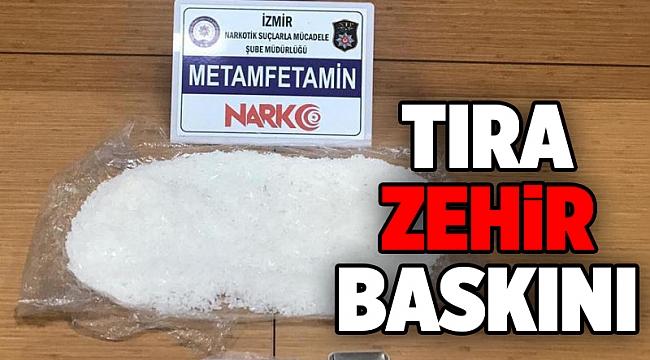 İzmir'de TIR'a uyuşturucu baskını: 2 gözaltı