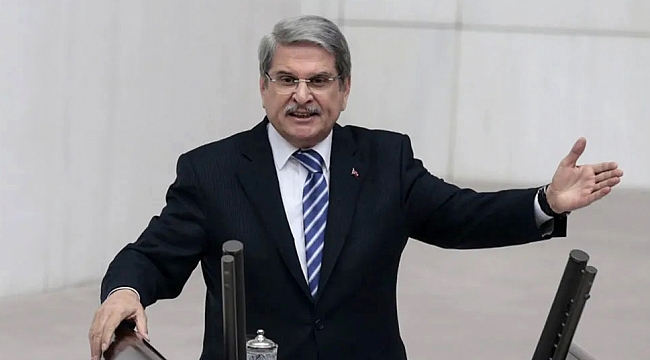 Bayrağı indirip, ezanı susturmak isteyenler kim?