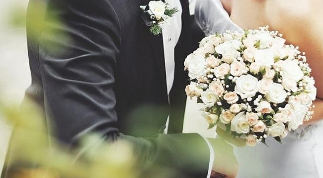 Evlenecek çiftlerin merakla beklediği haber... İçişleri Bakanlığı genelge yayımladı