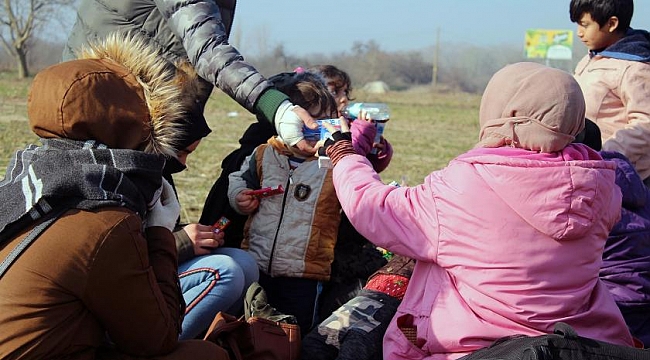 Salgın ve mülteciler! İzmir'de olanlar ne yapıyor?