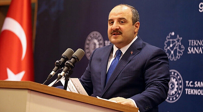 Bakan Varank: 3-4 gün boyunca hastanede belimde silahla dolaştım