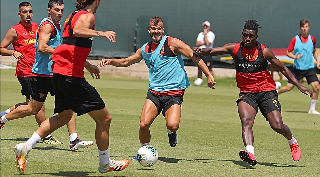 Göztepe’de Galatasaray maçı hazırlıkları sürüyor