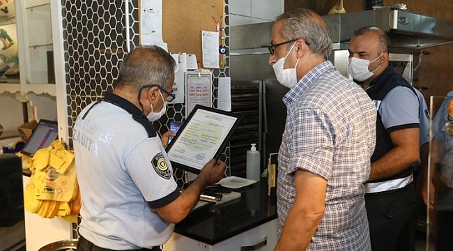 Kurban Bayramı öncesi Buca zabıtasından tatlı denetimi