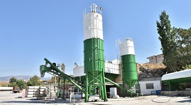 Bornova Belediyesi kendi betonunu üretmeye başladı