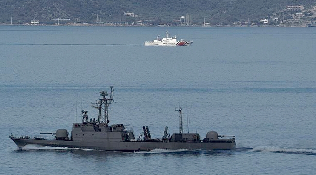 Yunan basını: Donanma savaş pozisyonu aldı
