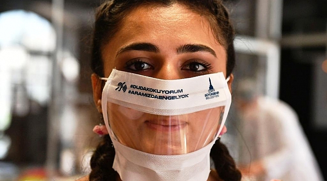 İzmir'de şeffaf maske üretimi! İşte dağıtım yerleri...