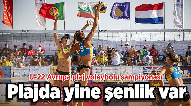 Plajda yine şenlik var