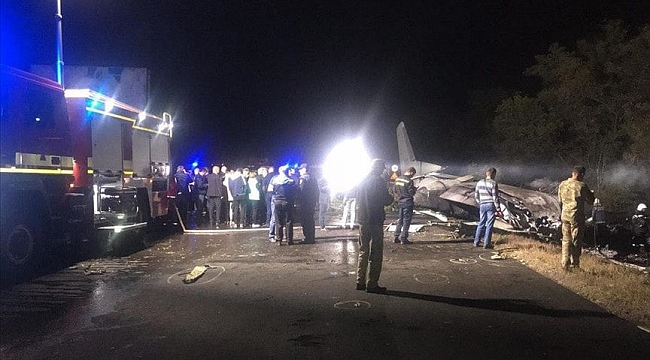 Ukrayna'da askeri uçak düştü: 25 kişi öldü