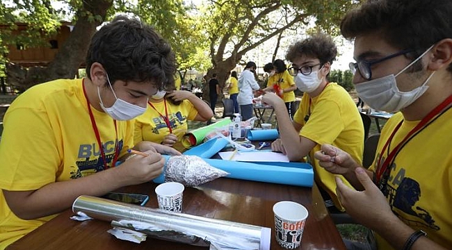 Buca’nın gençleri doğa kampında yeni projelerin temelini attı