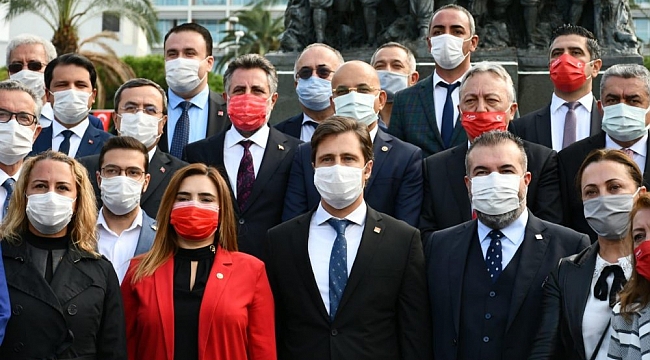 CHP İzmir’de 29 Ekim kutlaması