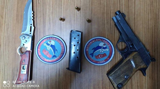 Polis, yol uygulamasında 3 adet ruhsatsız tabanca ele geçirdi