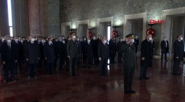 Atatürk'ün aramızdan ayrılışının 82. yılı... Devletin zirvesi Anıtkabir'de