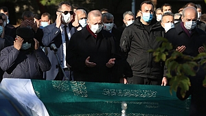 Cumhurbaşkanı Erdoğan, Bakan Pekcan'ın annesinin cenaze törenine katıldı