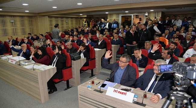 Menemende Aksoy sonrası yeni başkan kim olacak?